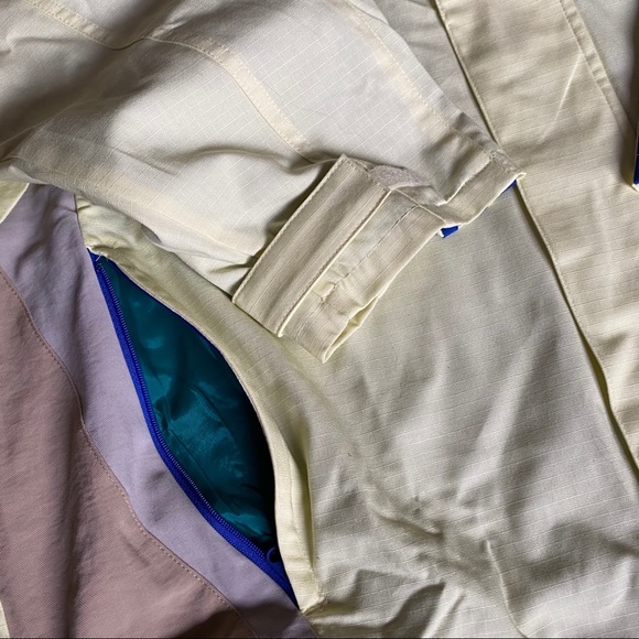 COPY - Adidas Snowboarding All timers Jacket EC33… - Picture 7 of 9